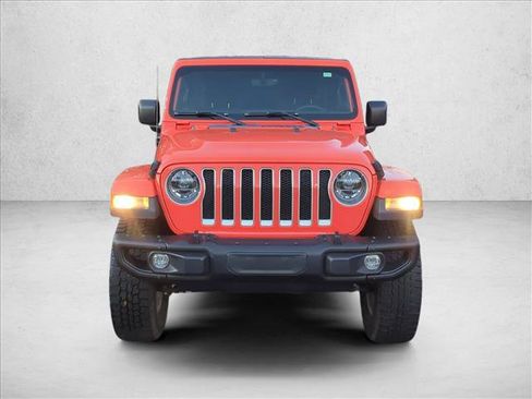 Used 2018 Jeep Wrangler Unlimited Sahara image 2