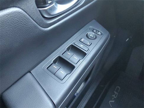Certified 2025 Honda CR-V Sport-L image 30