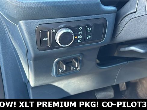 New 2025 Ford Maverick XLT w/ XLT Luxury Package image 8