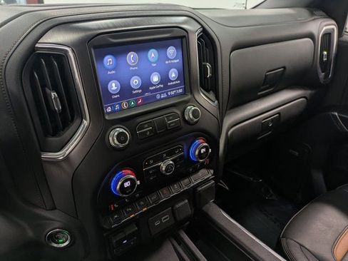 Used 2020 GMC Sierra 1500 AT4 w/ AT4 Premium Package image 11