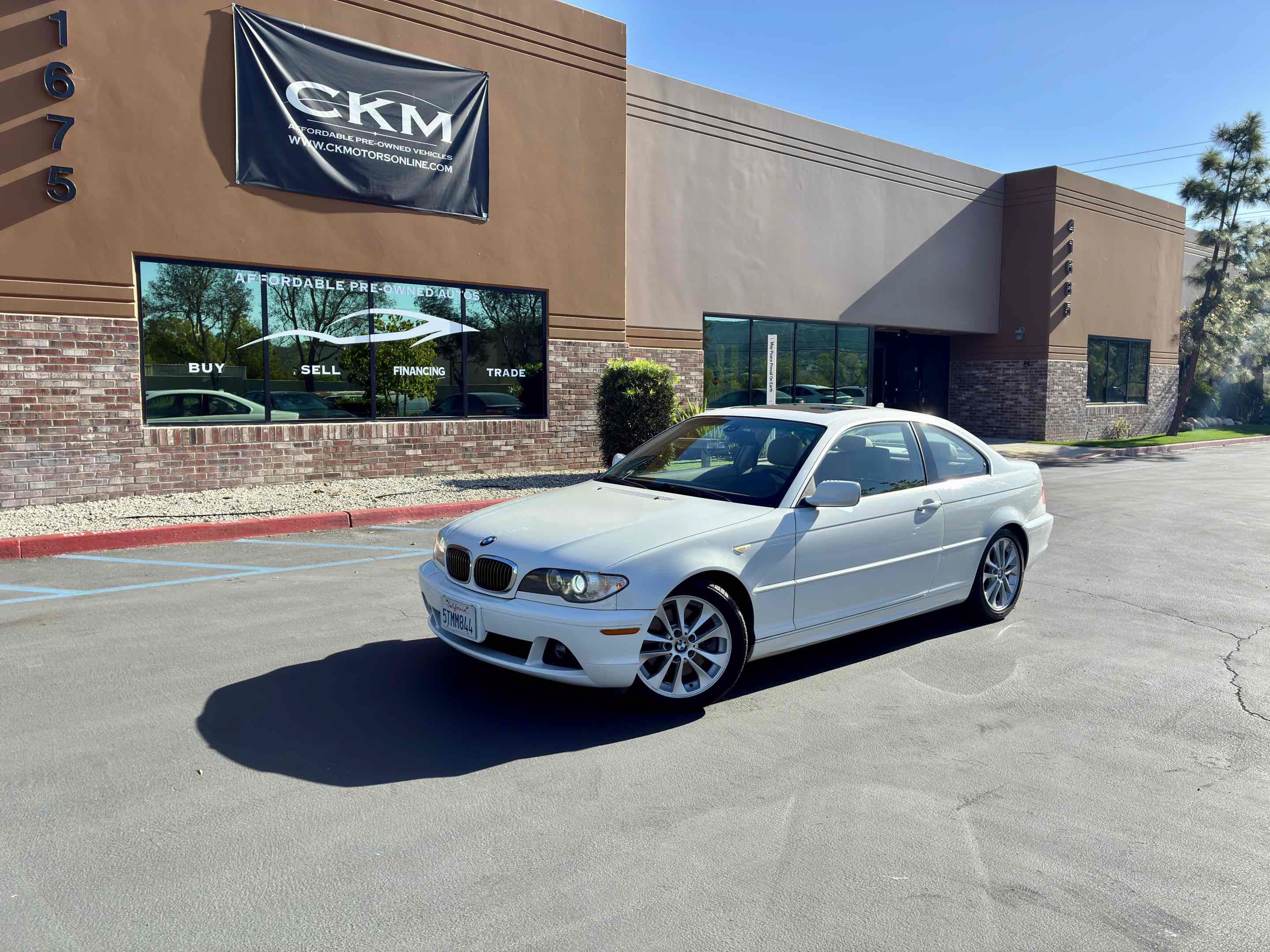 Used 2006 BMW 330Ci Coupe RWD image 2