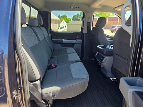 Used 2022 Ford F150 XLT w/ Equipment Group 302A High AWD/4WD image 21