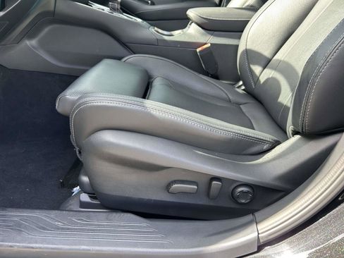 Used 2025 Subaru Outback Touring image 20