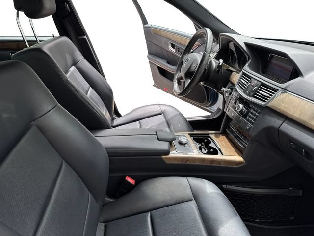 Used 2010 Mercedes-Benz E 350 Sedan image 15