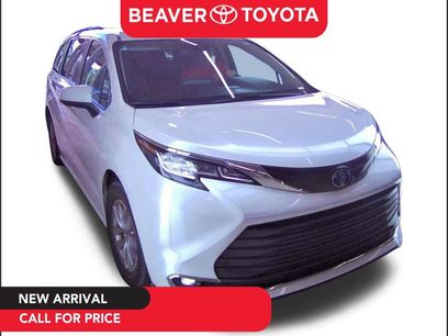 Used 2023 Toyota Sienna XLE