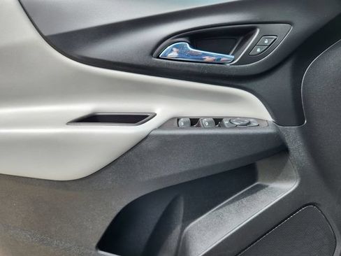 Used 2021 Chevrolet Equinox LT w/ LPO, Floor Liner Package FWD image 25