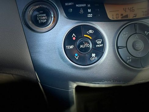 Used 2010 Toyota RAV4 Limited FWD image 43