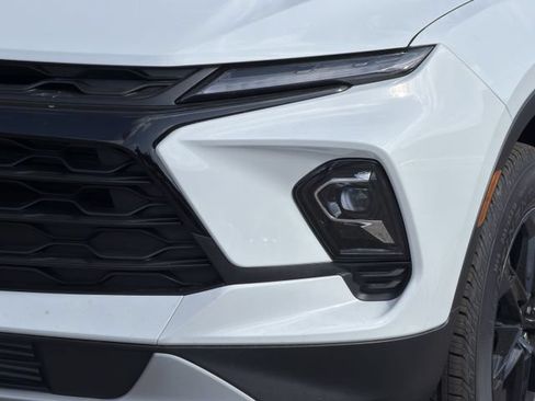 New 2026 Chevrolet Blazer LT w/ Convenience Package FWD image 8