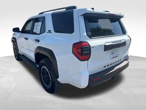 Used 2025 Toyota 4Runner TRD Off-Road Premium image 3