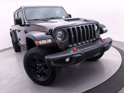 Used 2021 Jeep Gladiator Mojave w/ Cold Weather Group AWD/4WD image 8