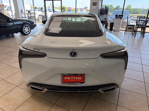 Used 2018 Lexus LC 500 Coupe w/ Touring Package RWD image 5