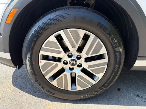 New 2026 Hyundai Palisade SEL Premium FWD image 12
