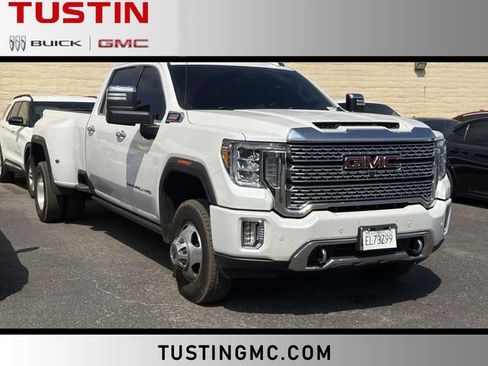 Used 2023 GMC Sierra 3500 Denali w/ Denali Ultimate Package AWD/4WD image 1