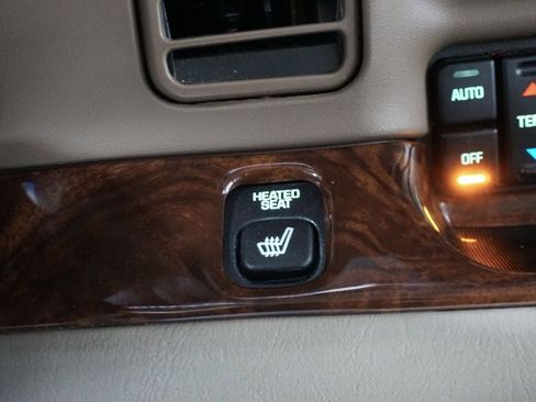 Used 2004 Buick Park Avenue Ultra FWD image 69