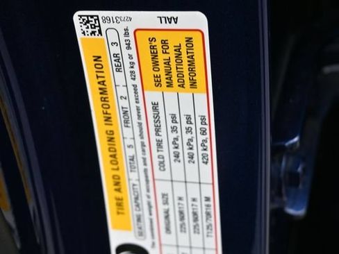 Used 2024 Chevrolet Trax LS w/ LS Convenience Package FWD image 9