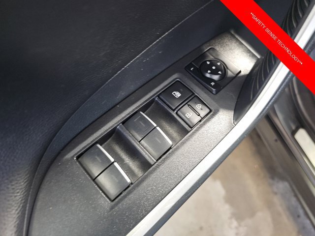 Used 2022 Toyota RAV4 XSE w/ XSE Grade Weather Package AWD/4WD image 14
