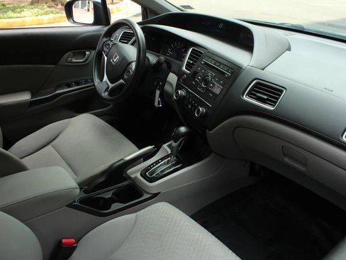 Used 2014 Honda Civic LX image 24
