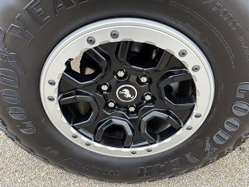 Certified 2023 Ford Bronco Big Bend w/ Sasquatch Package image 9