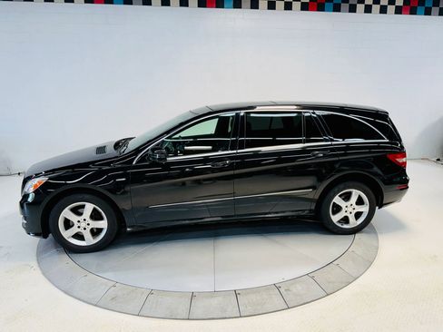 Used 2012 Mercedes-Benz R 350 4MATIC image 34