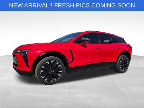 Used 2024 Chevrolet Blazer EV RS AWD/4WD image 2
