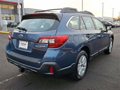 Used 2019 Subaru Outback 2.5i image 7