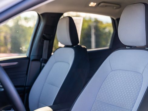 Certified 2025 Ford Escape Active image 19