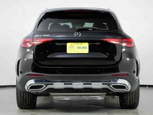 Used 2024 Mercedes-Benz GLC 300 image 11