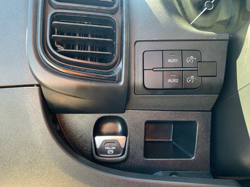 Used 2023 RAM ProMaster 2500 w/ Interior LED Lighting Group image 17