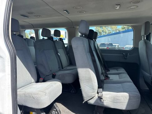 Used 2015 Ford Transit 350 XL RWD image 12