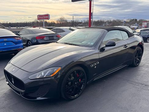 Used 2016 Maserati GranTurismo Sport image 5