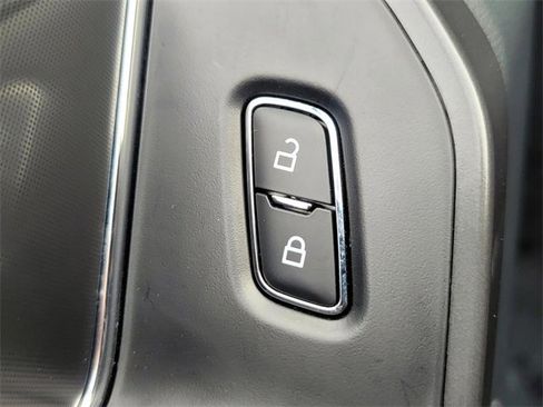 Used 2024 Ford F150 XLT w/ XLT Black Appearance Package image 33