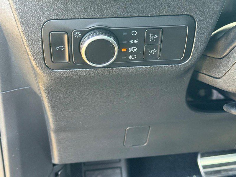 Used 2023 Ford Escape ST-Line w/ Tech Pack #1 AWD/4WD image 28