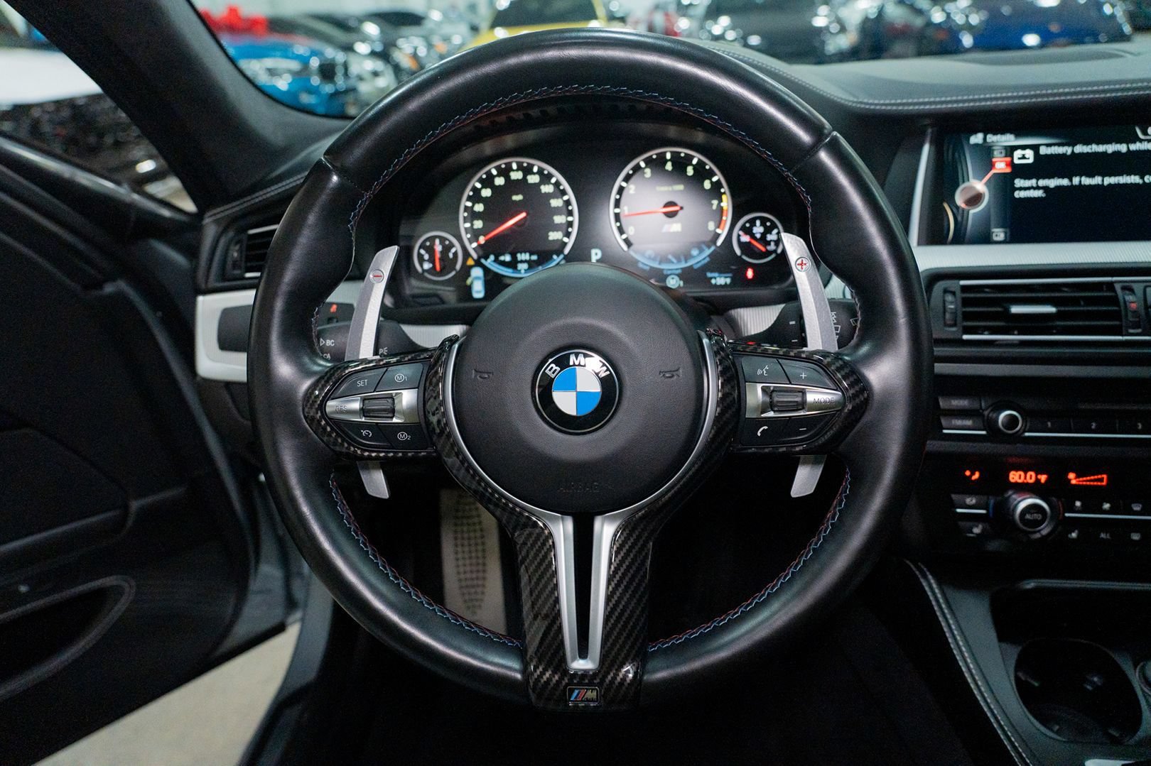 Used 2016 BMW M5 RWD image 41