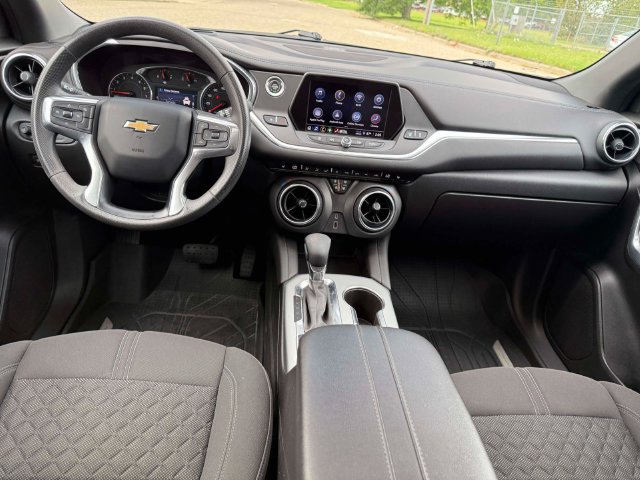 Used 2021 Chevrolet Blazer LT AWD/4WD image 15