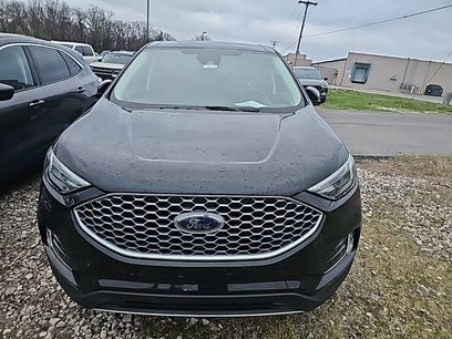 Used 2023 Ford Edge SEL w/ Convenience Package