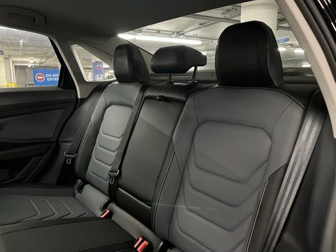 New 2026 Volkswagen Jetta SEL FWD image 21