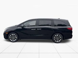 Used 2024 Honda Odyssey EX-L video 5