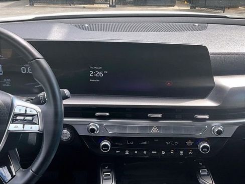 Used 2023 Kia Telluride S AWD/4WD image 6