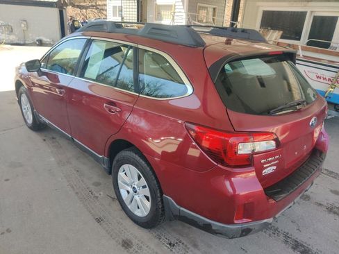 Used 2017 Subaru Outback 2.5i AWD/4WD image 4