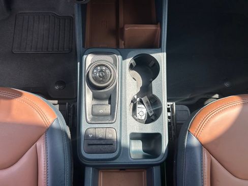 Used 2024 Ford Maverick Lariat FWD image 15