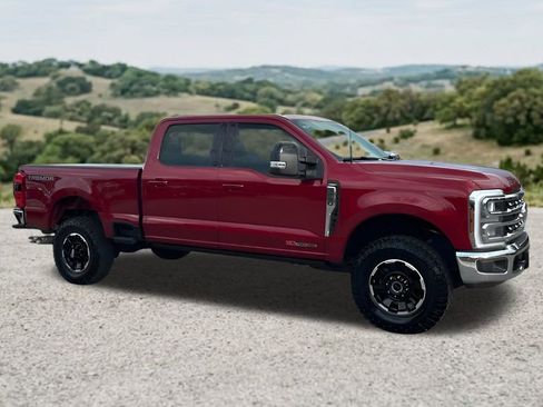 Used 2025 Ford F250 Lariat w/ Tremor Off-Road Package AWD/4WD image 13