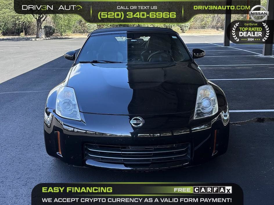 Used 2008 Nissan 350Z Grand Touring RWD image 2