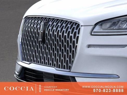 New 2026 Lincoln Corsair Premiere AWD/4WD image 17
