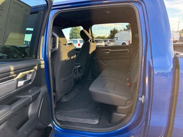 Used 2019 RAM 1500 Big Horn AWD/4WD image 19