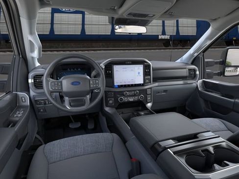 New 2026 Ford F150 XLT AWD/4WD image 9