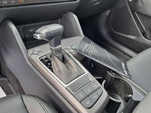 New 2026 Kia Sportage EX w/ EX Panorama Roof Package image 10