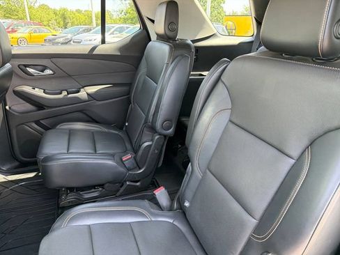 Used 2018 Chevrolet Traverse Premier w/ Redline Edition FWD image 23