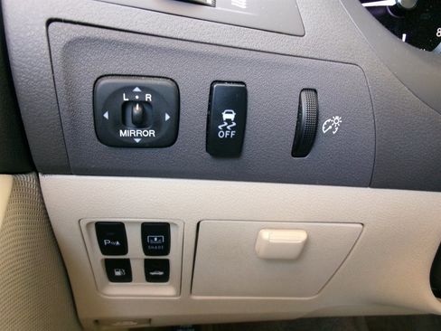 Used 2012 Lexus ES 350 image 34