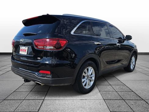 Used 2019 Kia Sorento FWD w/ LX Convenience Package image 5