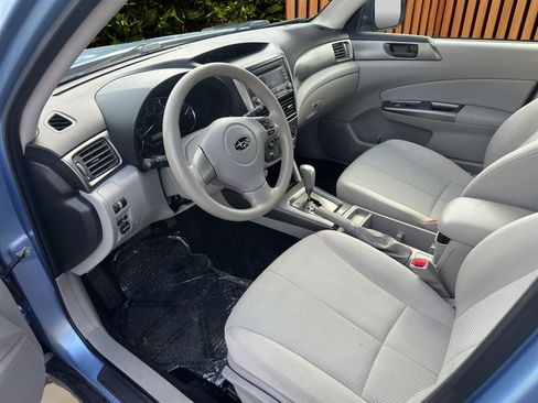 Used 2012 Subaru Forester 2.5X AWD/4WD image 5